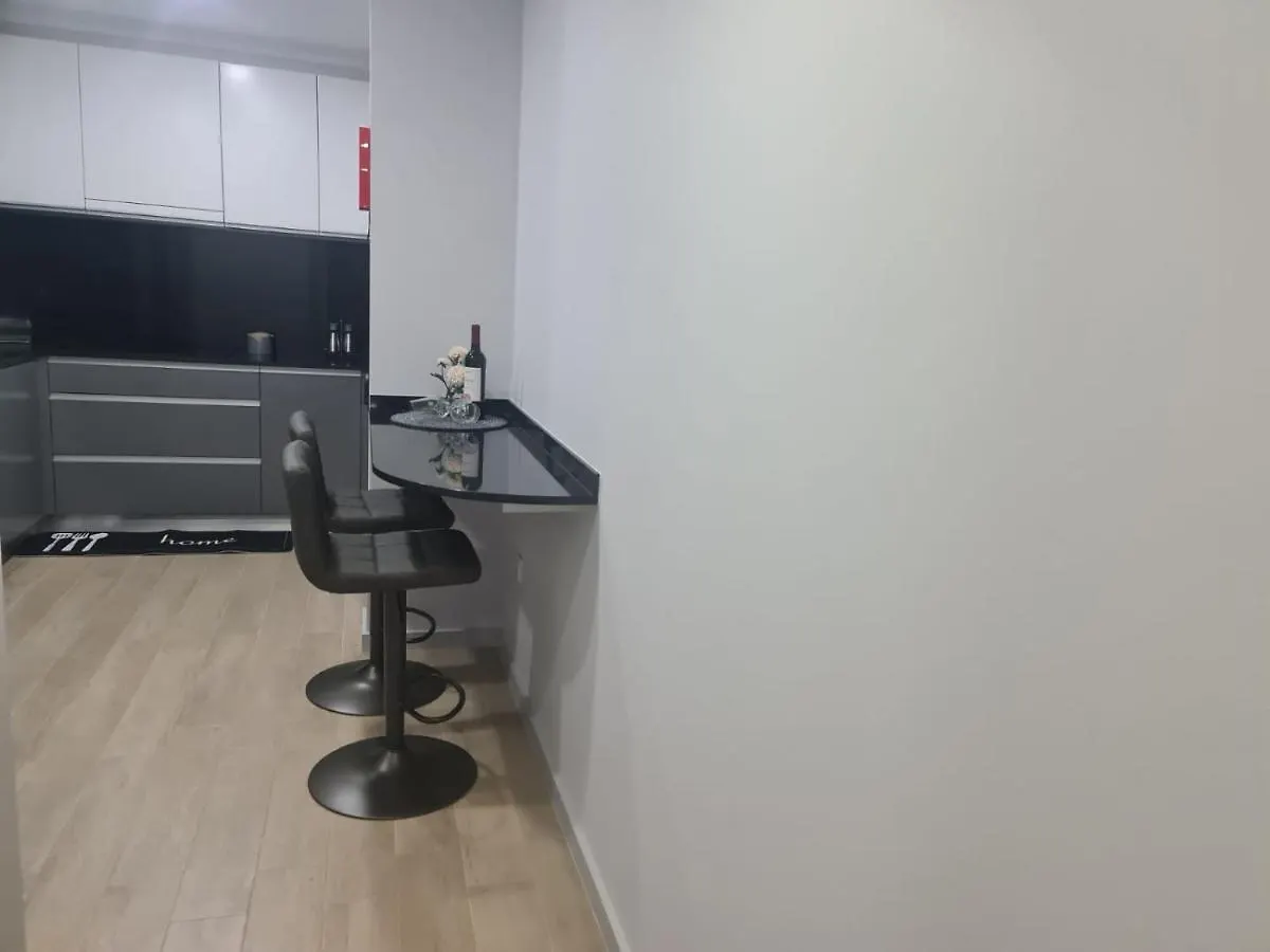 Holiday home Charming 3-Bed House In Funchal Villa